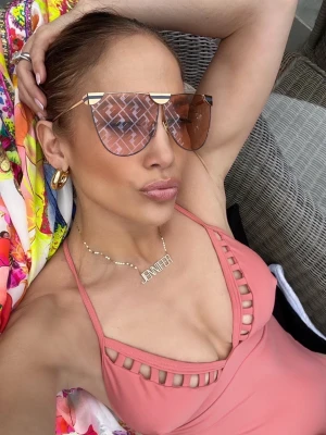 Jennifer Lopez pic #1331434