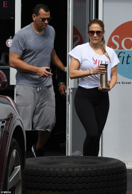 Jennifer Lopez pic #1107800