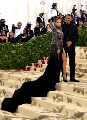 Jennifer Lopez pic #1035323