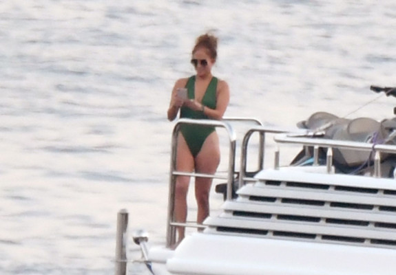 Jennifer Lopez pic #1058420