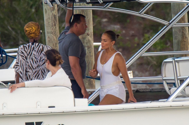 Jennifer Lopez pic #1055488