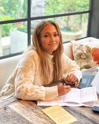 Jennifer Lopez pic #1240368