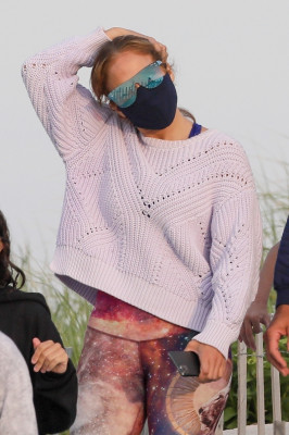 Jennifer Lopez pic #1229387