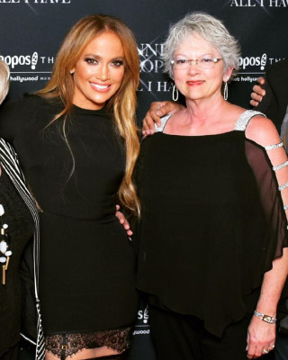 Jennifer Lopez pic #1031156