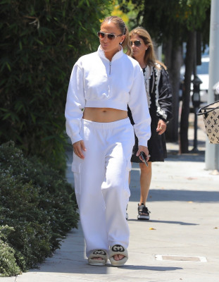 Jennifer Lopez pic #1336431