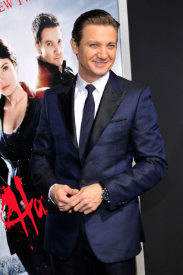 Jeremy Renner pic #584499