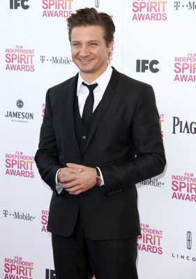Jeremy Renner pic #582821