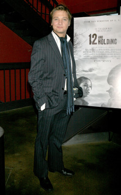 Jeremy Renner pic #591183