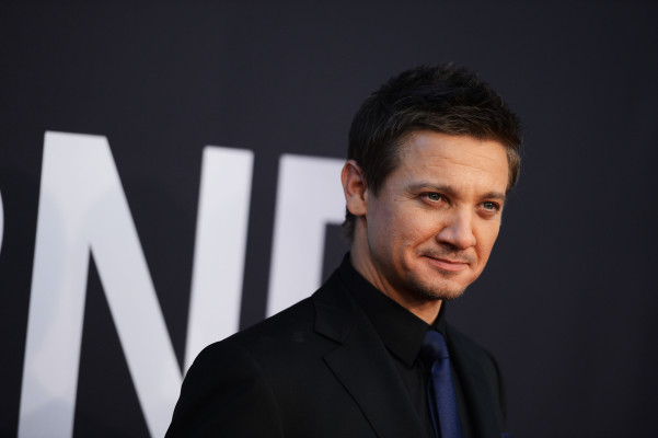 Jeremy Renner pic #585344