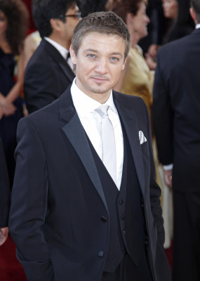 Jeremy Renner pic #608747
