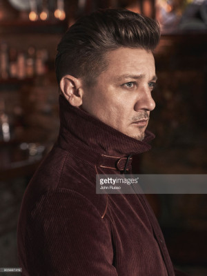 Jeremy Renner pic #1022042