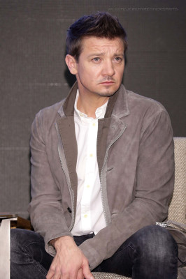 Jeremy Renner pic #1122659