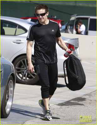 Jeremy Renner pic #915864