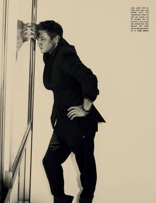 Jeremy Renner pic #571539