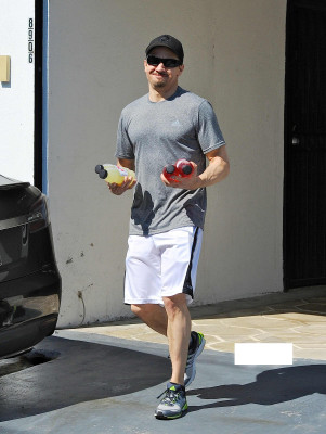 Jeremy Renner pic #675249