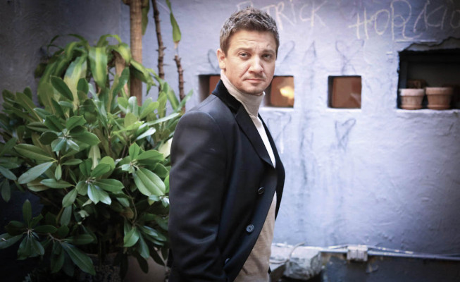 Jeremy Renner pic #815217