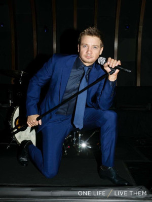 Jeremy Renner pic #838895