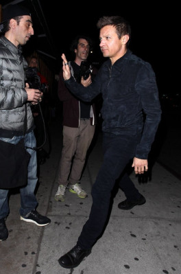 Jeremy Renner pic #847425