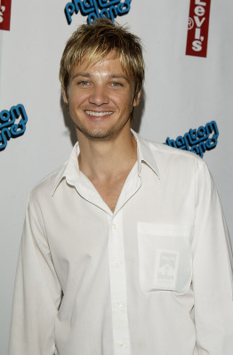 Jeremy Renner pic #591967