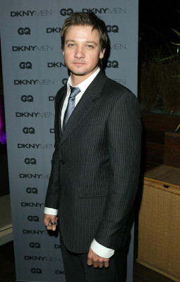 Jeremy Renner pic #588966