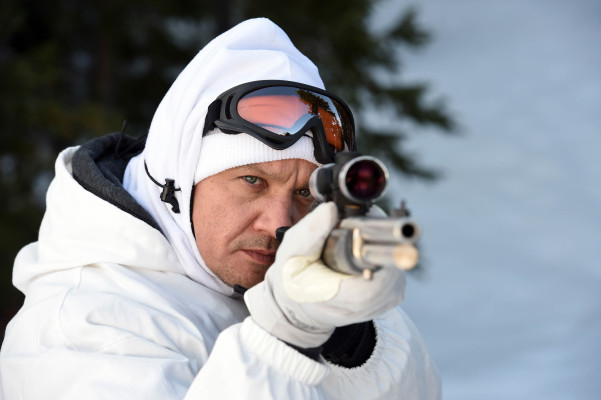 Jeremy Renner pic #937885