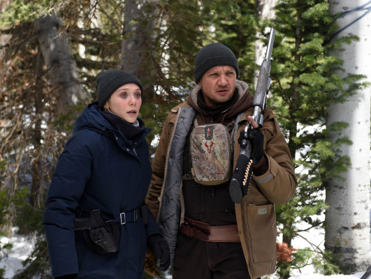 Jeremy Renner pic #925345