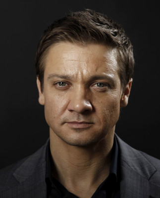 Jeremy Renner pic #395449