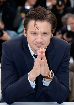 Jeremy Renner pic #923311