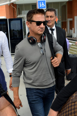 Jeremy Renner pic #925857