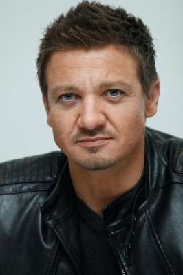 Jeremy Renner pic #769306