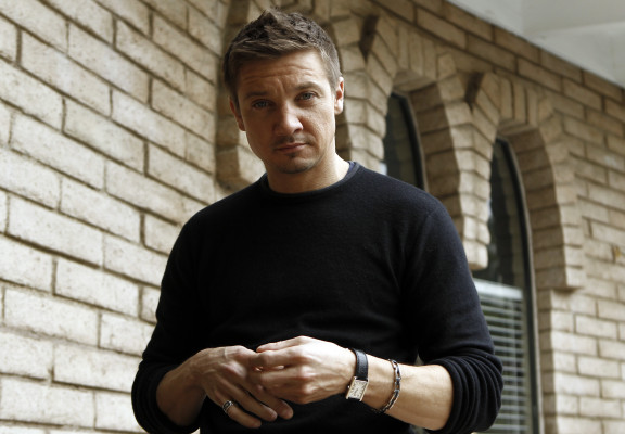 Jeremy Renner pic #395566