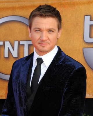 Jeremy Renner pic #612315