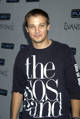 Jeremy Renner pic #578347