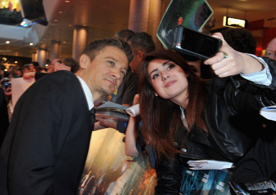 Jeremy Renner pic #485719