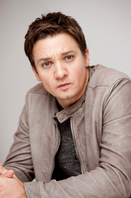 Jeremy Renner pic #573131