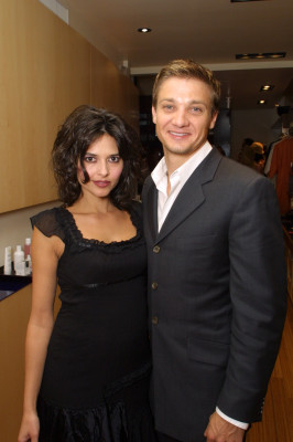 Jeremy Renner pic #578898