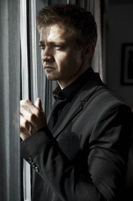 Jeremy Renner pic #495424