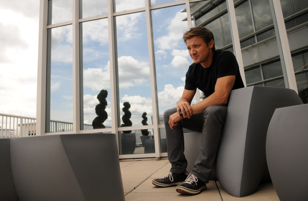 Jeremy Renner pic #527352