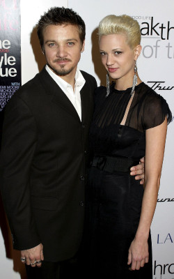 Jeremy Renner pic #526452