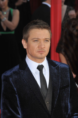 Jeremy Renner pic #332149