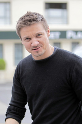 Jeremy Renner pic #277701