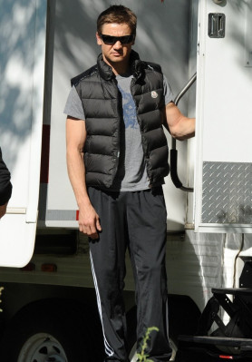 Jeremy Renner pic #411333