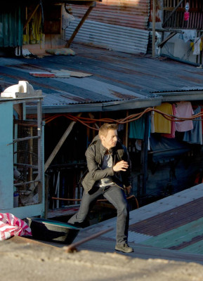 Jeremy Renner pic #574116