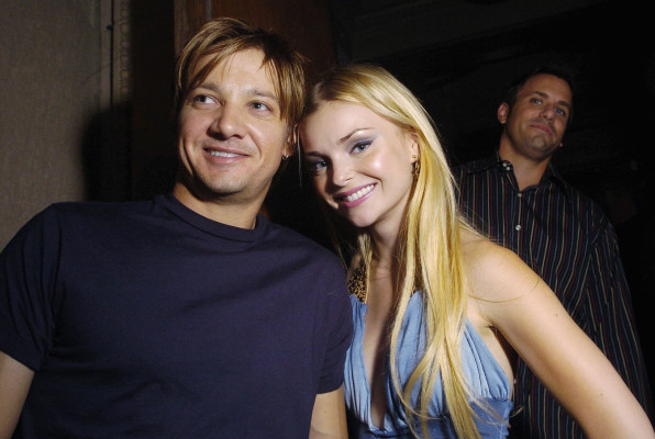 Jeremy Renner pic #526437