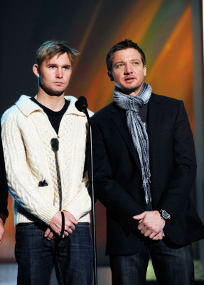 Jeremy Renner pic #331362