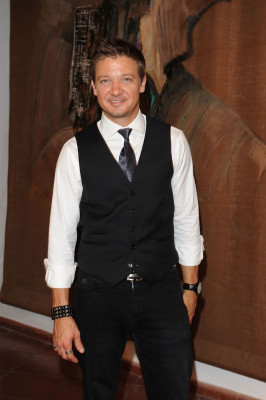 Jeremy Renner pic #332646