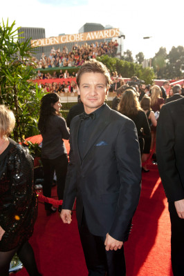 Jeremy Renner pic #330200