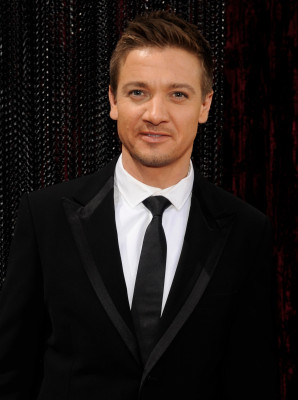 Jeremy Renner pic #332044
