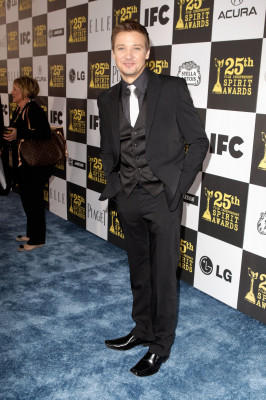 Jeremy Renner pic #331438