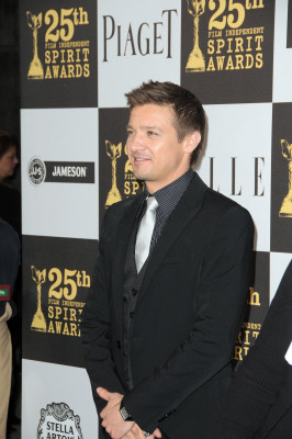 Jeremy Renner pic #331383